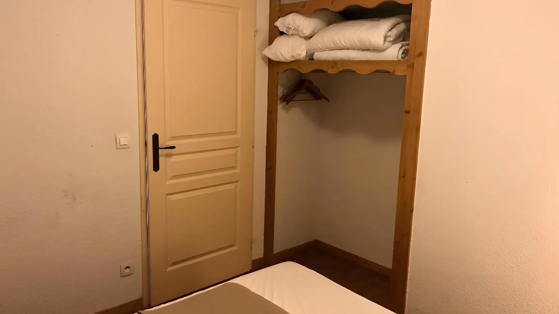 Apartment Appartement La Montagne Orelle France